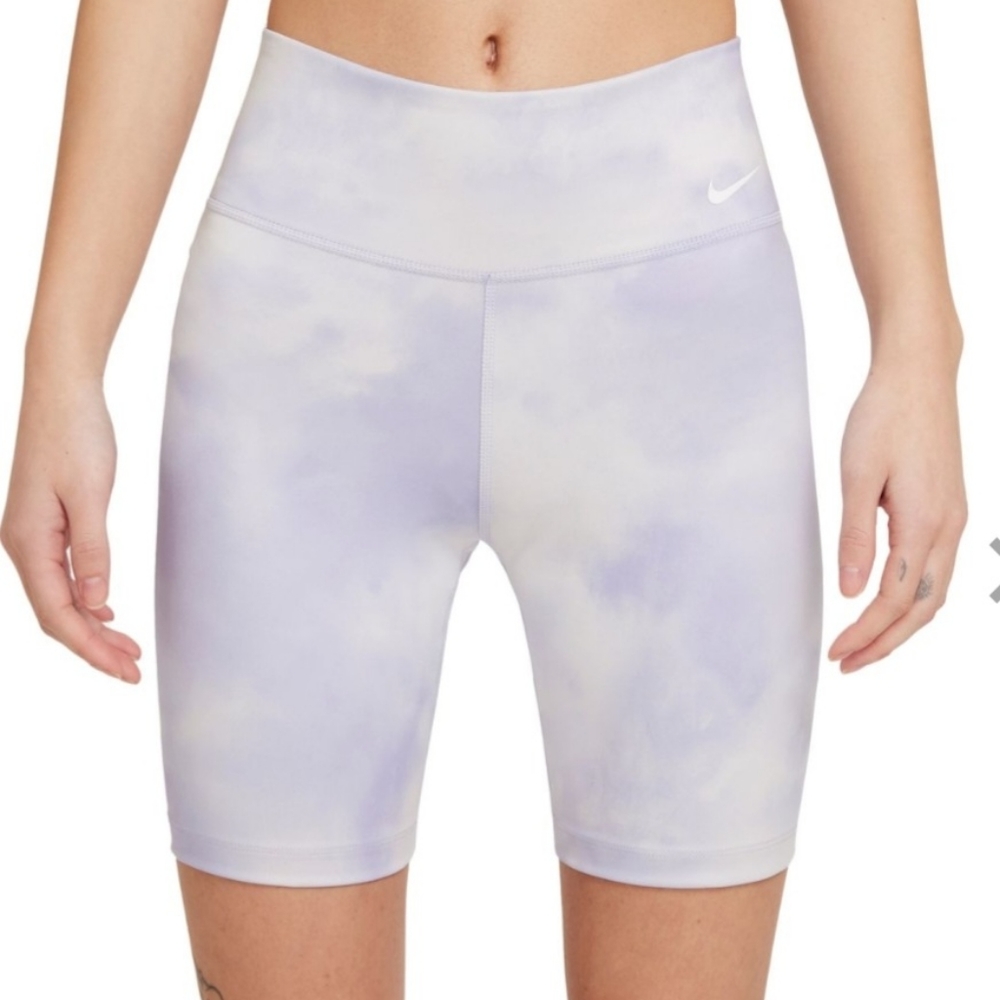 New Nike biker shorts